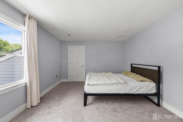 52 Krebs Road, Plainsboro, NJ 08536