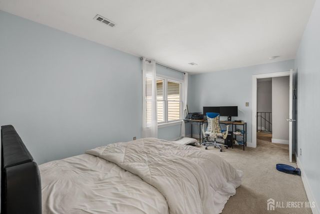 52 Krebs Road, Plainsboro, NJ 08536