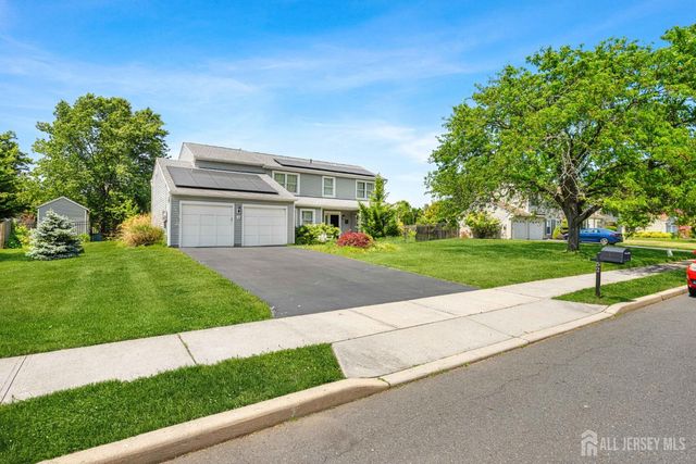 52 Krebs Road, Plainsboro, NJ 08536