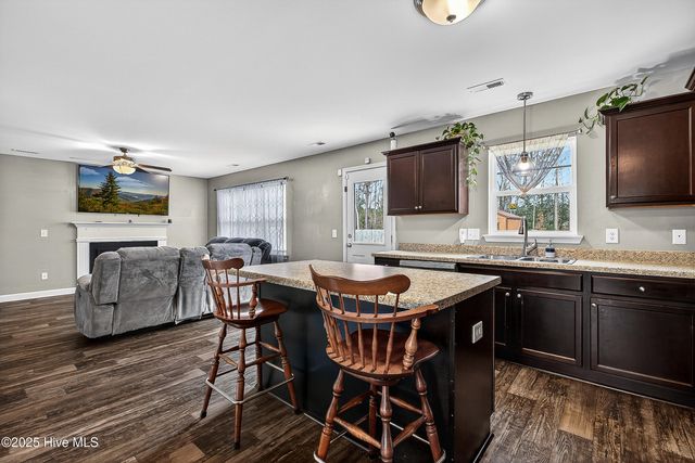 104 Cameo Court, Jacksonville, NC 28540