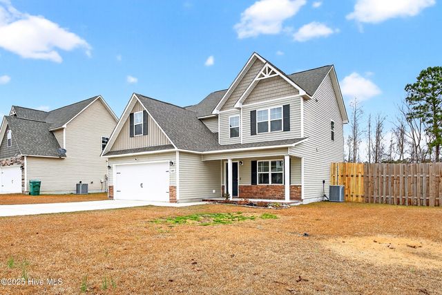 104 Cameo Court, Jacksonville, NC 28540