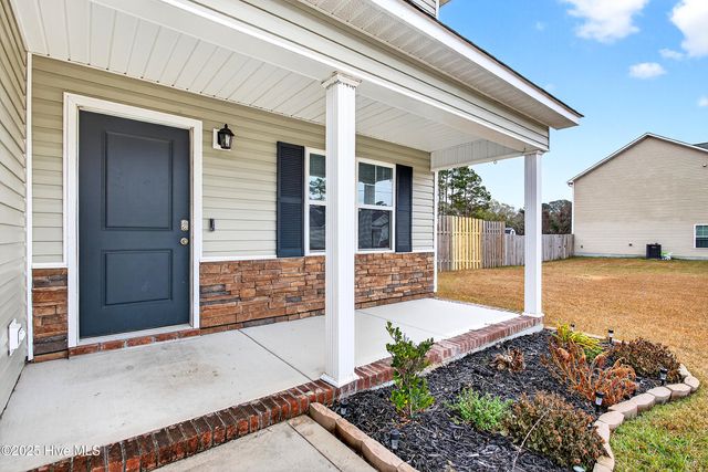 104 Cameo Court, Jacksonville, NC 28540