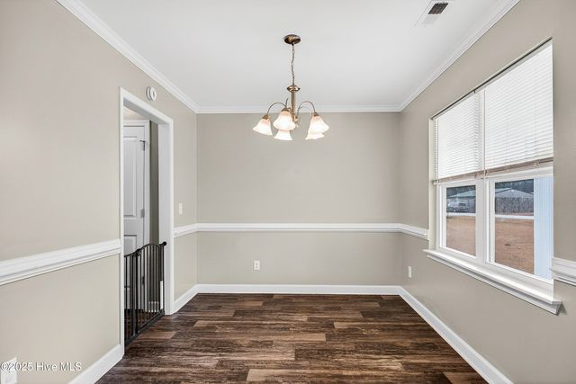 104 Cameo Court, Jacksonville, NC 28540