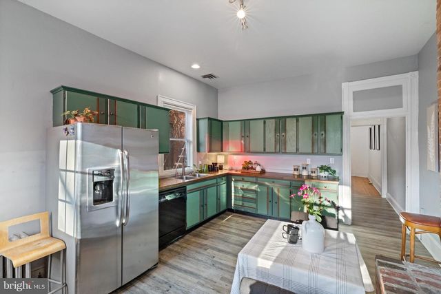 1416 W MOUNT ROYAL AVE, Baltimore, MD 21217