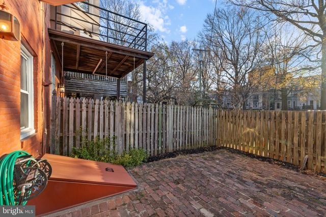 1416 W MOUNT ROYAL AVE, Baltimore, MD 21217