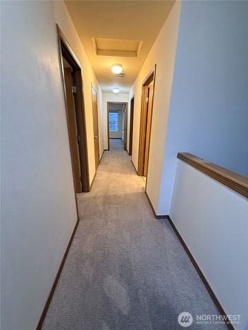 9917 Dragt SE, Yelm, WA 98597