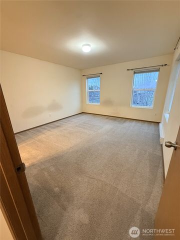 9917 Dragt SE, Yelm, WA 98597