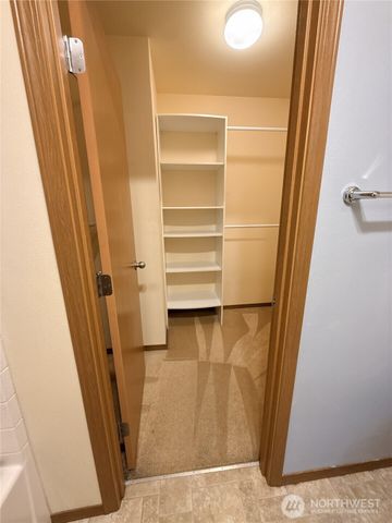 9917 Dragt SE, Yelm, WA 98597