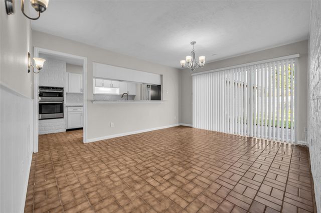 7015 Lacy Hill Drive, Houston, TX 77036