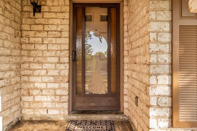 7015 Lacy Hill Drive, Houston, TX 77036