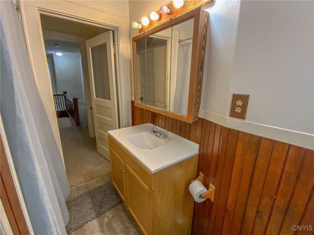 909 Ackerman Avenue, Syracuse, NY 13210