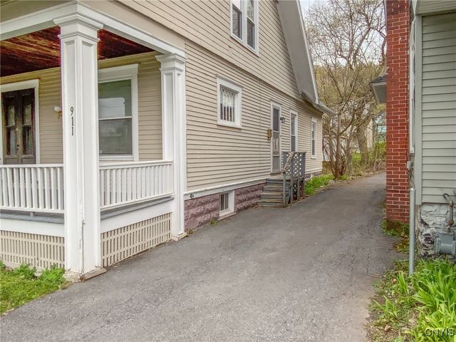 909 Ackerman Avenue, Syracuse, NY 13210