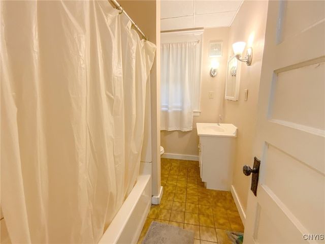 909 Ackerman Avenue, Syracuse, NY 13210