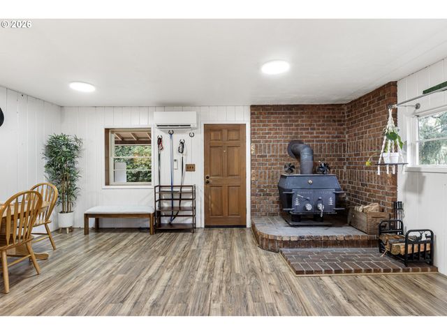 6351 NONPAREIL Rd, Sutherlin, OR 97479