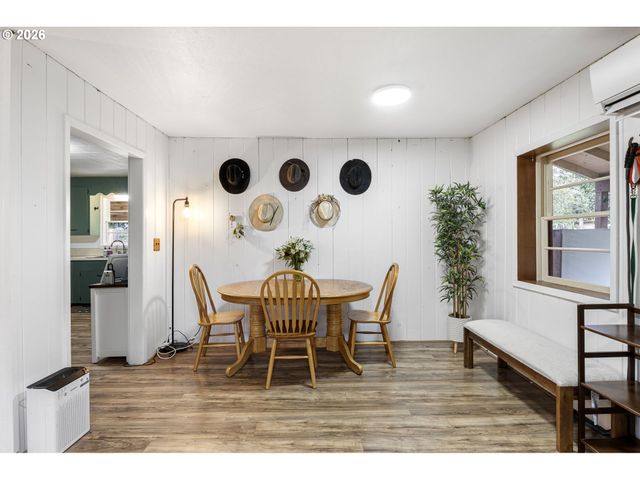 6351 NONPAREIL Rd, Sutherlin, OR 97479