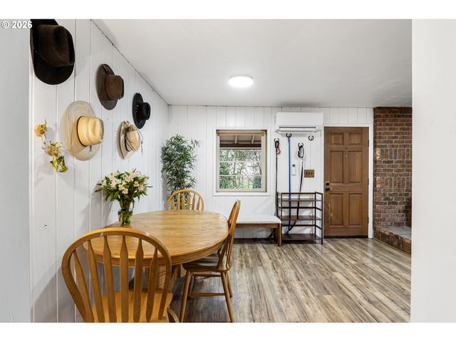 6351 NONPAREIL Rd, Sutherlin, OR 97479