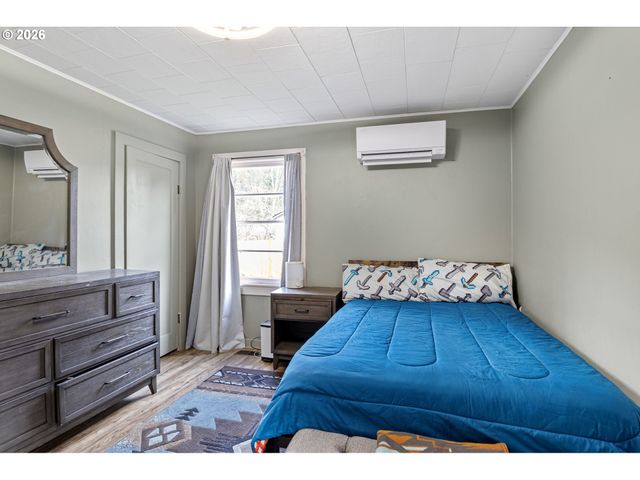 6351 NONPAREIL Rd, Sutherlin, OR 97479