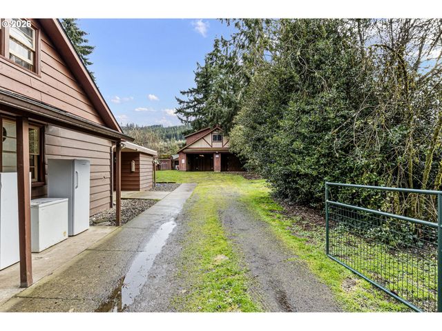 6351 NONPAREIL Rd, Sutherlin, OR 97479