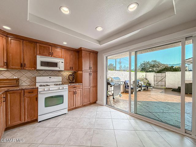 3634 San Vincente Lane, Newbury Park, CA 91320