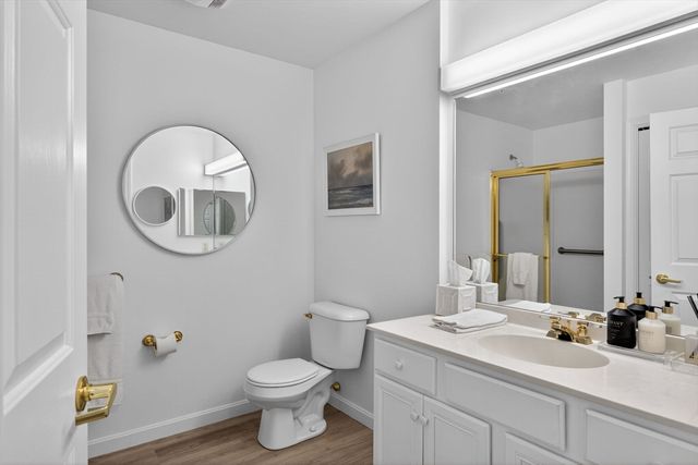 912 Main St 308, Chatham, MA 02633