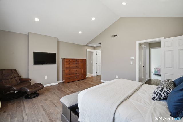 63 Dartmoor 63, Enfield, CT 06082