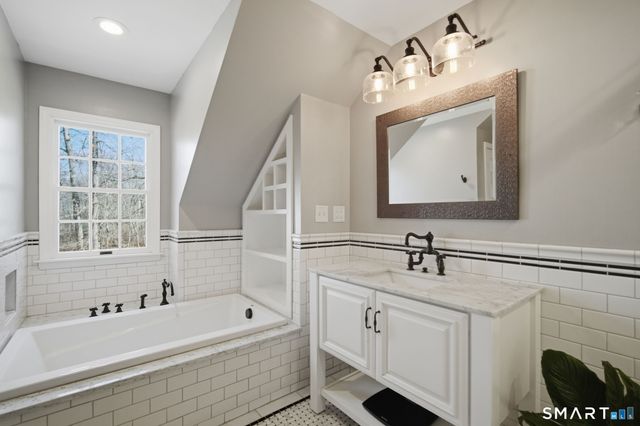 63 Dartmoor 63, Enfield, CT 06082