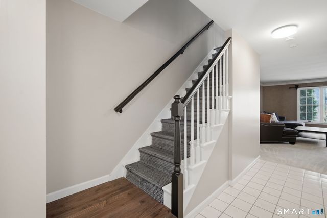 63 Dartmoor 63, Enfield, CT 06082