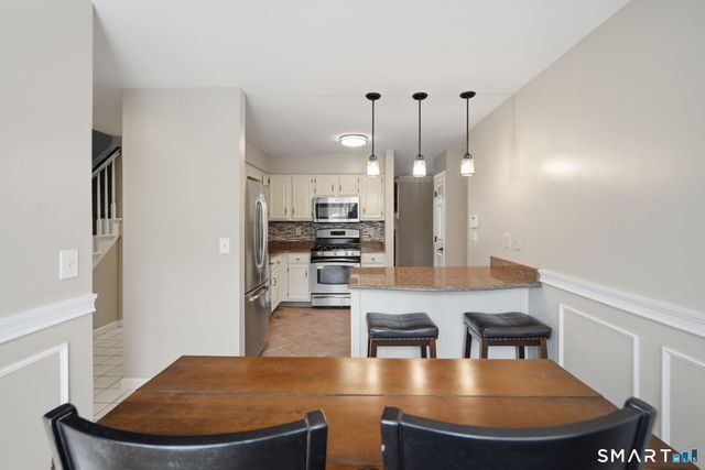 63 Dartmoor 63, Enfield, CT 06082