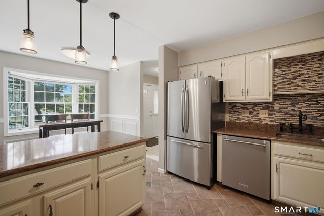 63 Dartmoor 63, Enfield, CT 06082