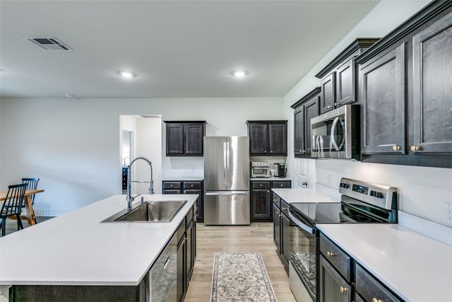 904 Foundry, Josephine, TX 75173