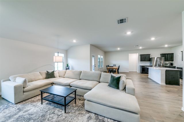 904 Foundry, Josephine, TX 75173