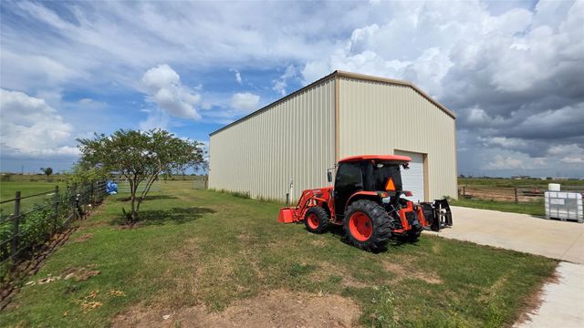 6420 Beckendorff Road, Sealy, TX 77474