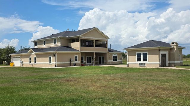 6420 Beckendorff Road, Sealy, TX 77474