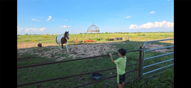 6420 Beckendorff Road, Sealy, TX 77474