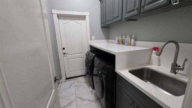 6420 Beckendorff Road, Sealy, TX 77474