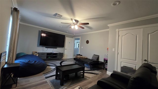 6420 Beckendorff Road, Sealy, TX 77474