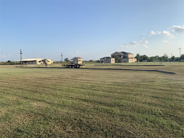 6420 Beckendorff Road, Sealy, TX 77474