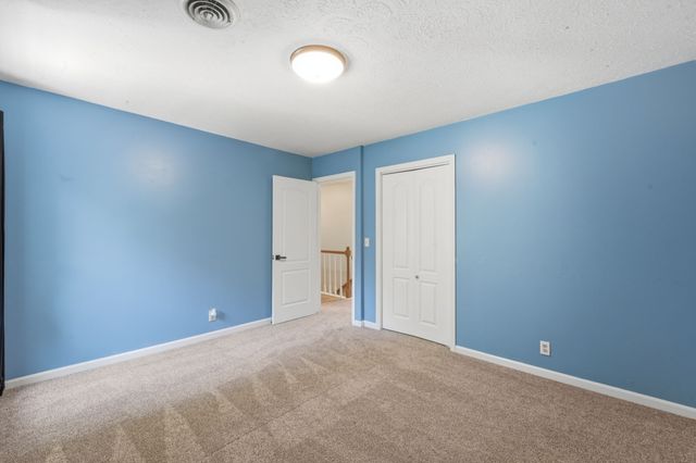 555 Beech Grove Way, Burns, TN 37029