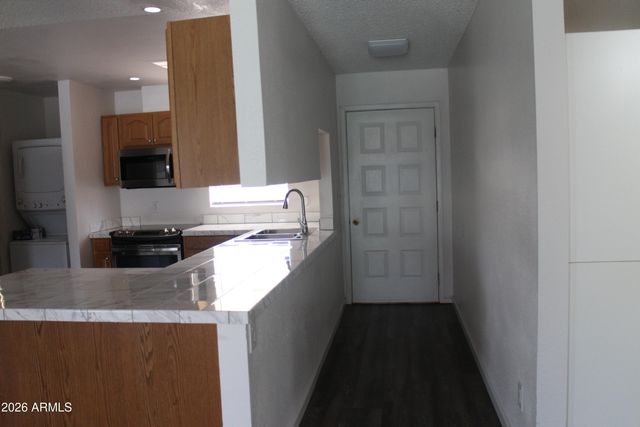 530 N CRISS Street, Chandler, AZ 85226