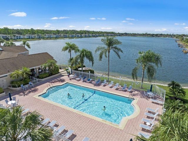 1899 Piccadilly Circus, Naples, FL 34112