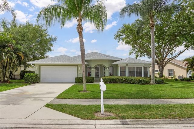 1899 Piccadilly Circus, Naples, FL 34112
