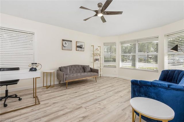 1899 Piccadilly Circus, Naples, FL 34112