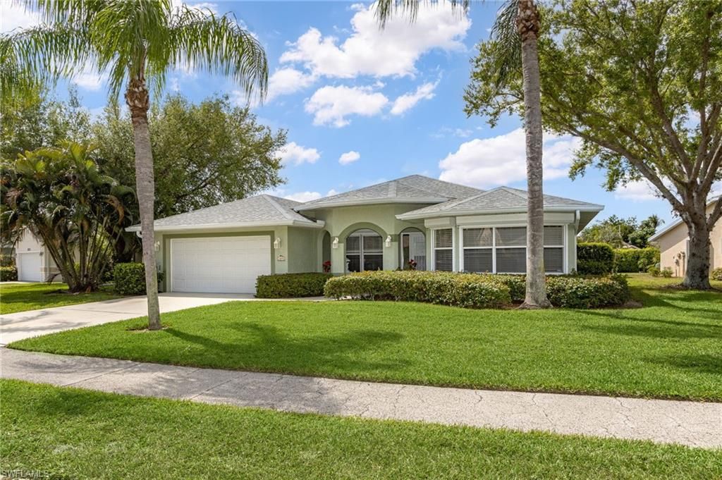 1899 Piccadilly Circus, NAPLES, FL 34112 — photo 2