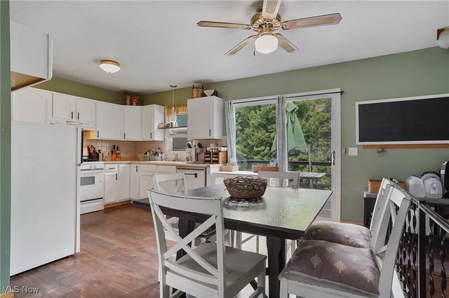 1180 Jones Drive, Salem, OH 44460