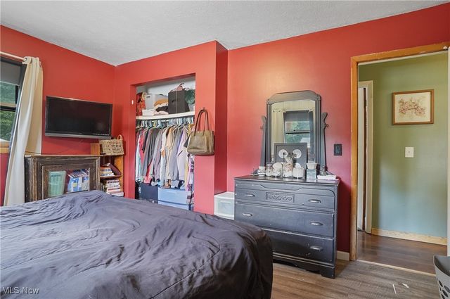 1180 Jones Drive, Salem, OH 44460