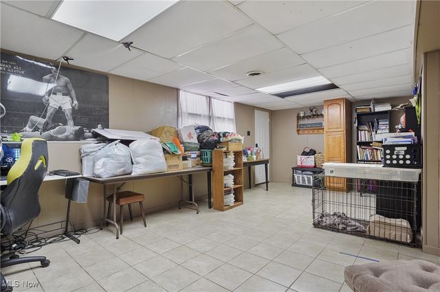 1180 Jones Drive, Salem, OH 44460