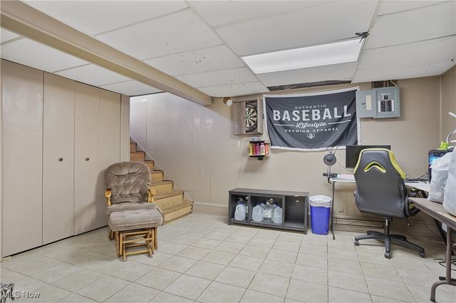 1180 Jones Drive, Salem, OH 44460