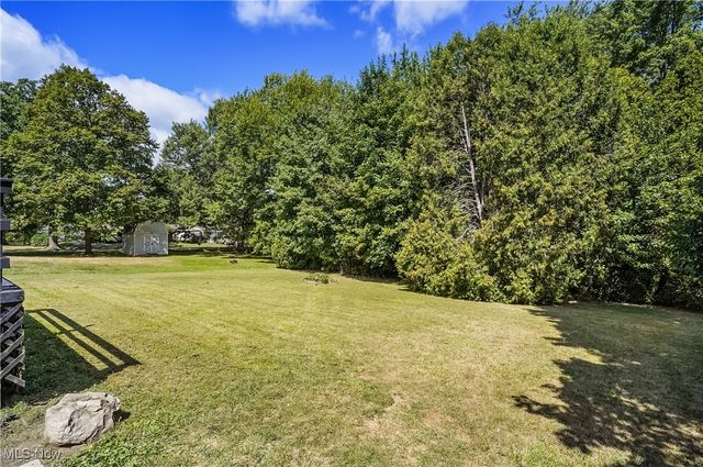 1180 Jones Drive, Salem, OH 44460