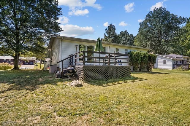 1180 Jones Drive, Salem, OH 44460