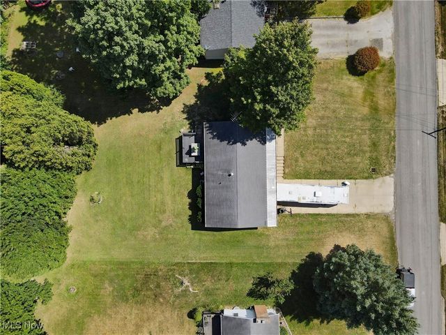 1180 Jones Drive, Salem, OH 44460